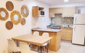 Dptos amoblados NQN - Excelente ubicacion- ZONA CENTRO